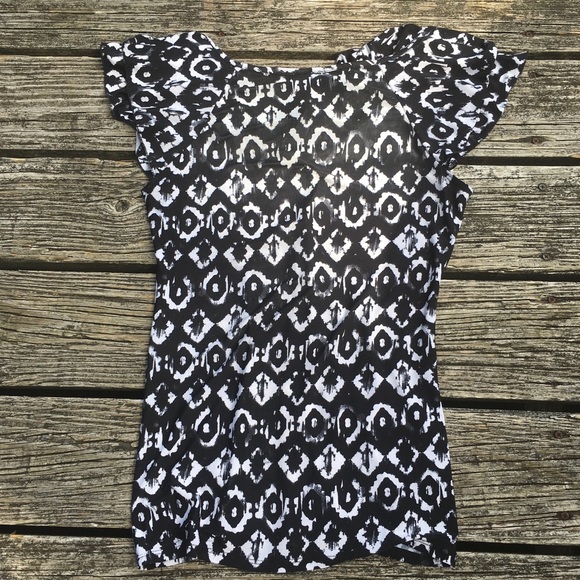 Dots | Black & White Ruffled Cap Sleeve Blouse - Picture 2 of 7